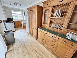 Kitchen- click for photo gallery